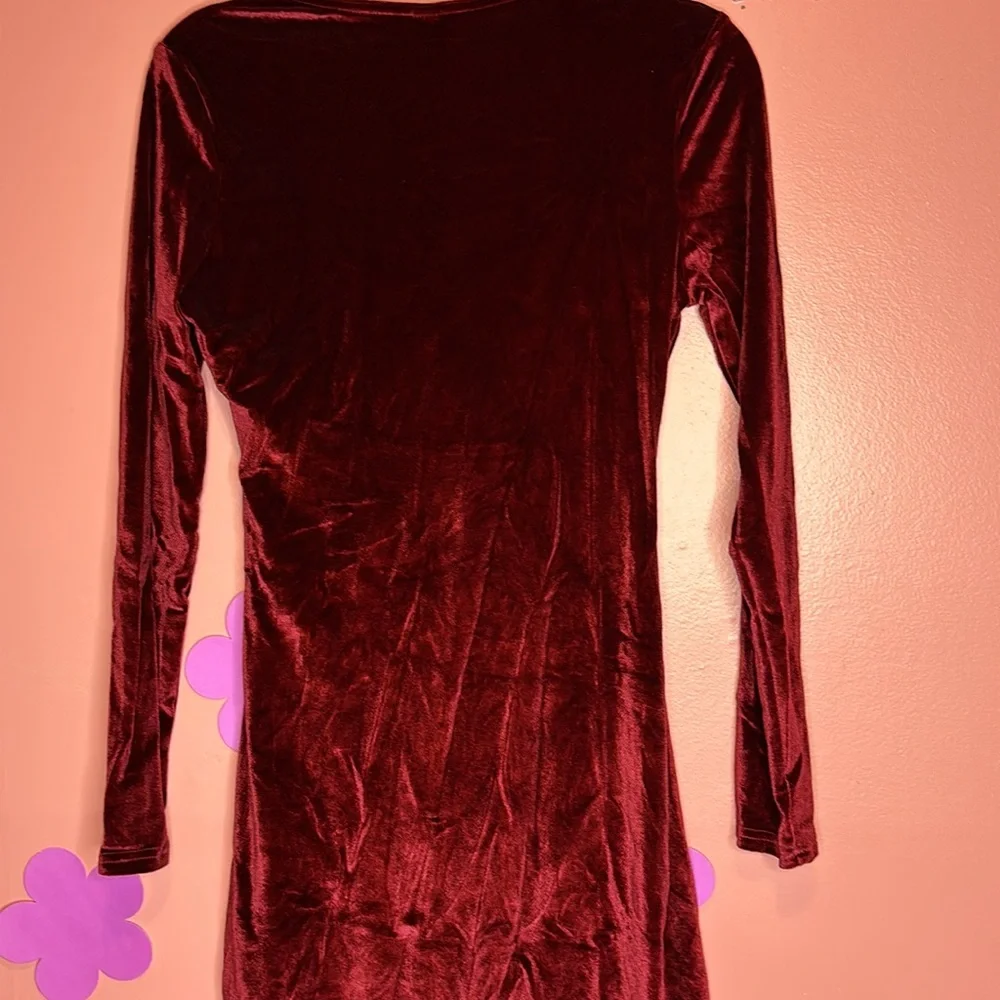 SHEIN burgundy crush velvet dress - Picture 5 of 5